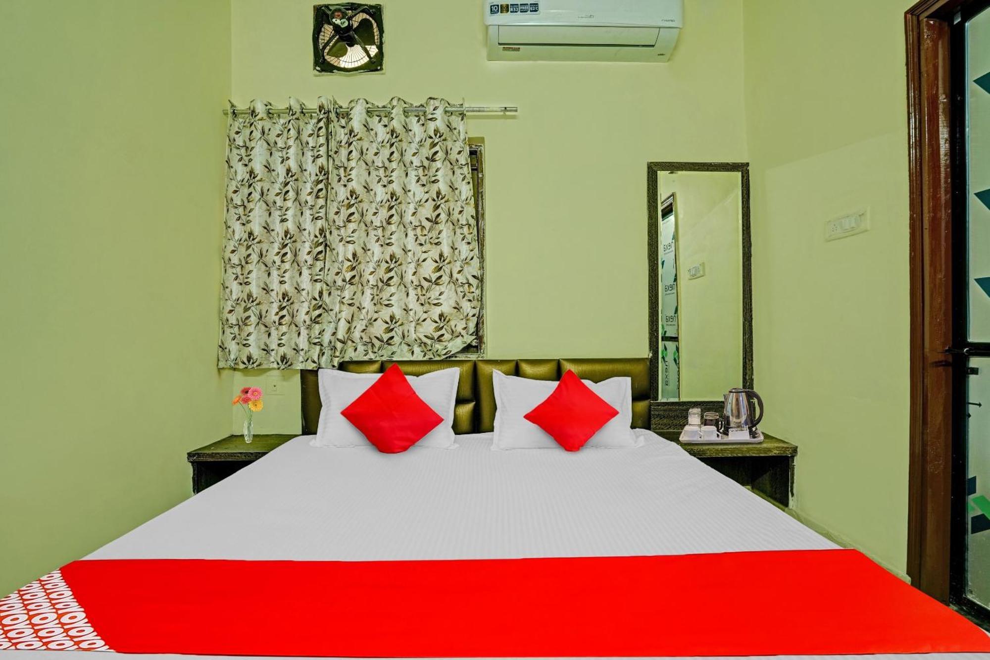 Hotel O B N Palace Rāipur Eksteriør billede