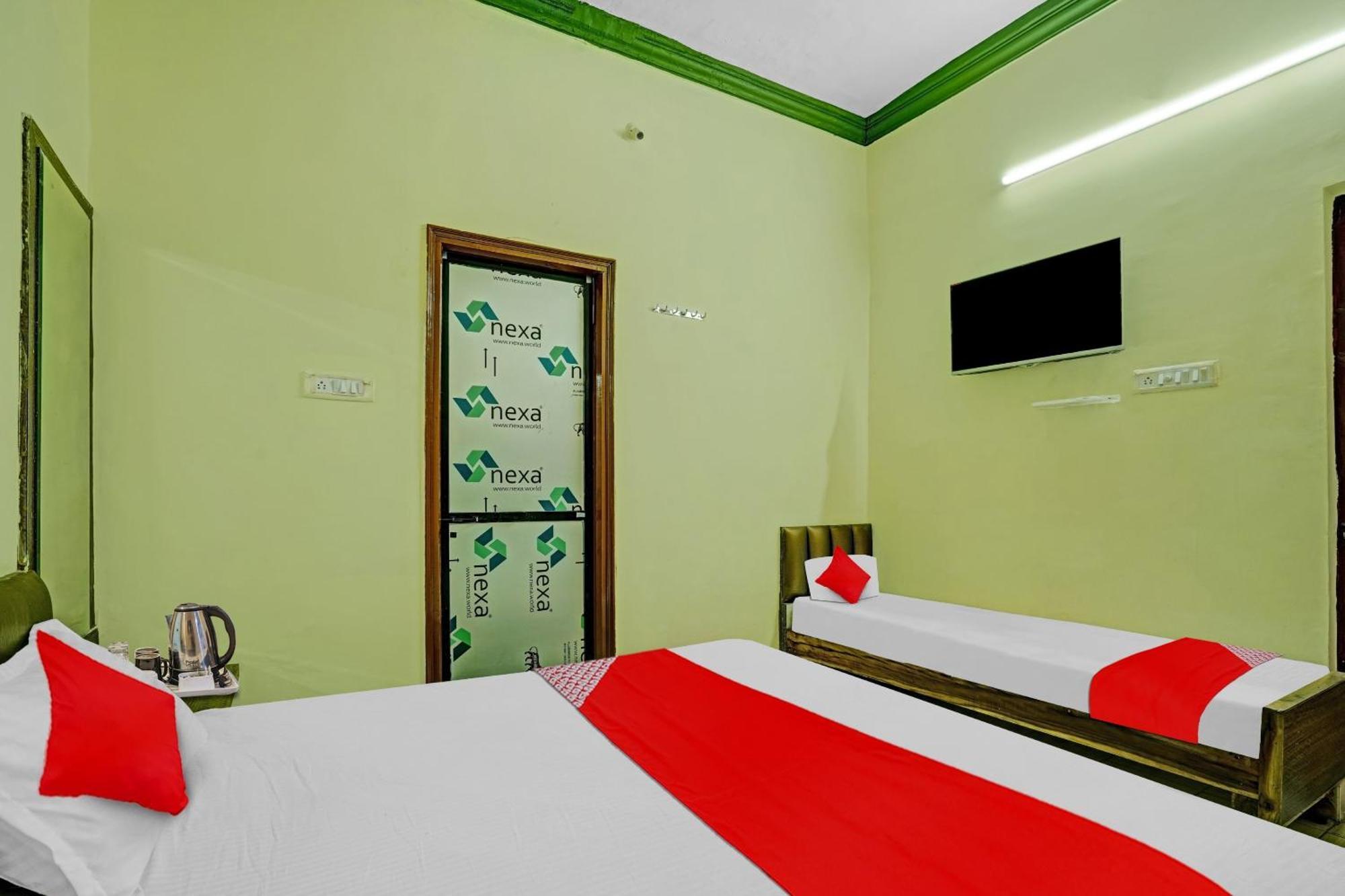Hotel O B N Palace Rāipur Eksteriør billede