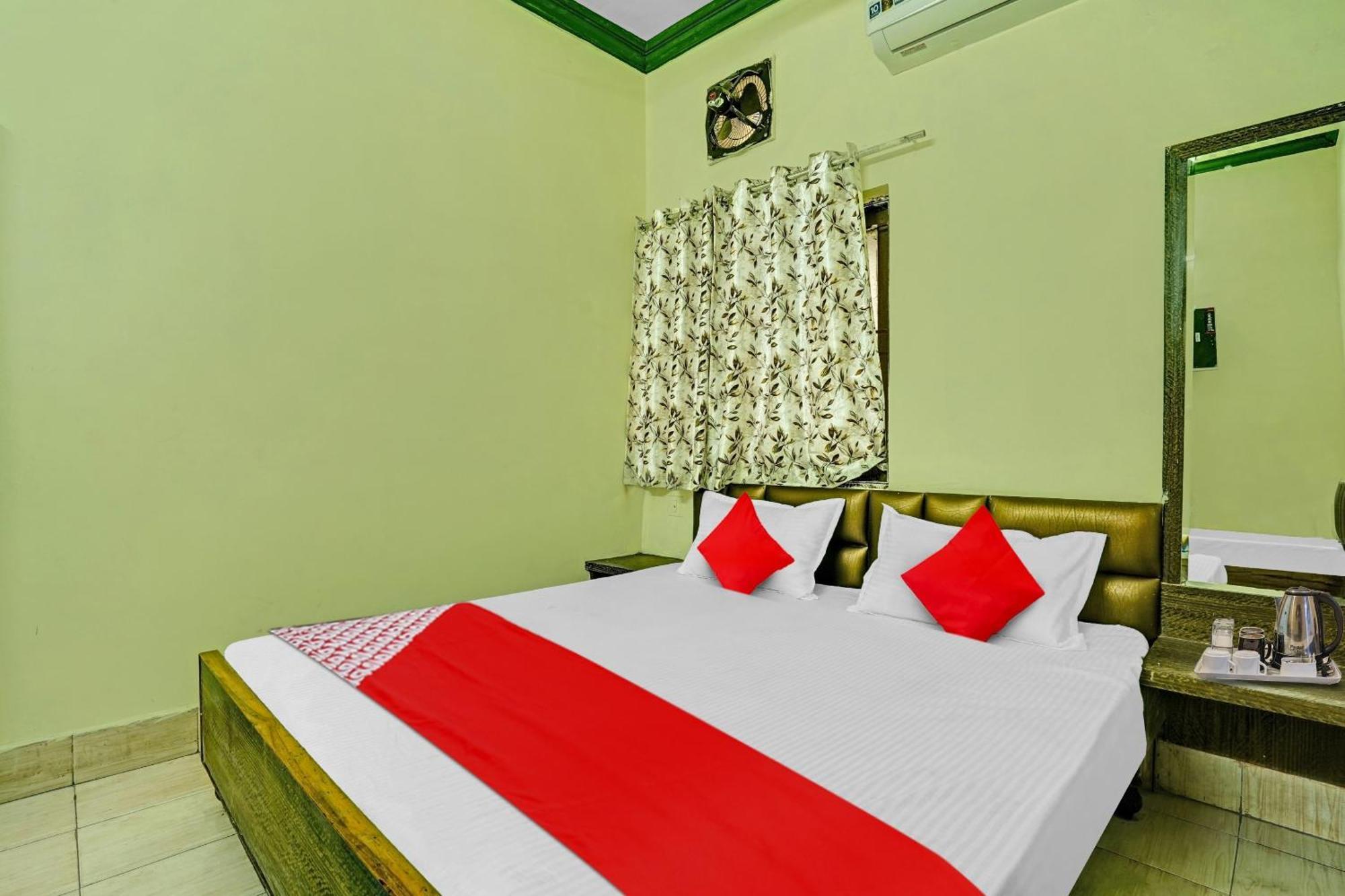 Hotel O B N Palace Rāipur Eksteriør billede